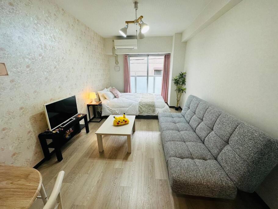 Apartment 202 黒門市場1分!道頓堀まで徒歩8分!心斎橋まで徒歩9分! Ōsaka