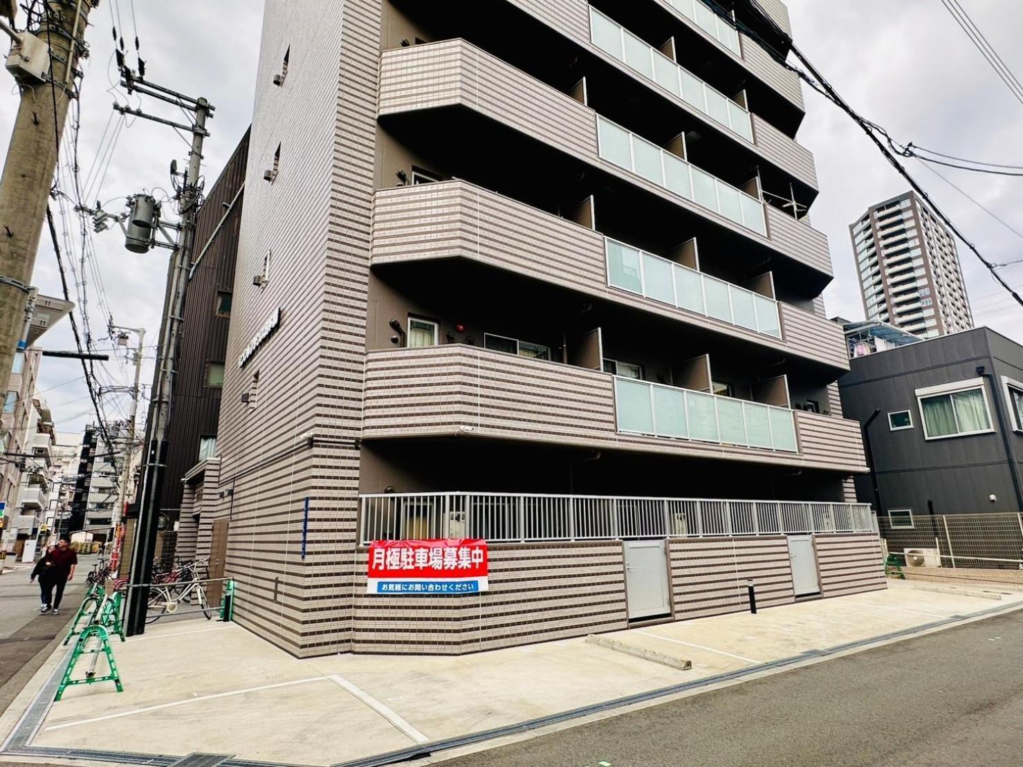 อพาร์ทเม้น 202 黒門市場1分!道頓堀まで徒歩8分!心斎橋まで徒歩9分! โอซาก้า